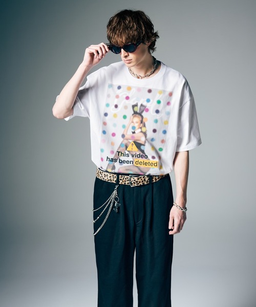 glamb(グラム)の「Bunny Girl T-Shirt / バニーガールTシャツ(Tシャツ/カットソー・メンズ・ブラック/ホワイト・S/M/L)」の4枚目の写真