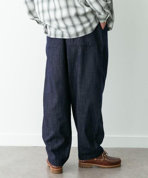 URBAN RESEARCH Sonny Label（アーバンリサーチサニーレーベル）の「デニムライクイージーワイドパンツ（デニムパンツ・メンズ・ブルー/ブラウン/ブラック・LARGE/MEDIUM/SMALL）」の7枚目の写真