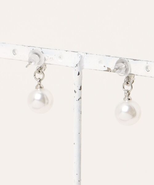 Burner（バーナー）の「【Sonu jewelry（ソヌジュエリー）】ビジューパールピアス son-pierce-48-2【RBTS】（ピアス（両耳用）・レディース・ゴールド・FREE）」の2枚目の写真