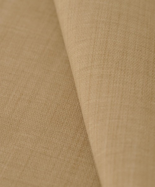 UJOH（ウジョー）の「【UJOH HOMME/ウジョー】2×4 Cargo Pocket Half PNT/ 三重織 / M732-P51-900（その他パンツ・メンズ・ブラック/ベージュ・5/4）」の8枚目の写真