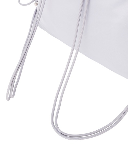 Maison de FLEUR（メゾンドフルール）の「ギャザーリボンナップサック（バックパック/リュック・レディース・グレー/ブラック・FREE）」の16枚目の写真