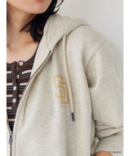 Ungrid（アングリッド）の「【MLB × New Era × Ungrid】フルジップパーカー（パーカー・レディース・ライトグレー/ネイビー/アイボリー・FREE）」の12枚目の写真