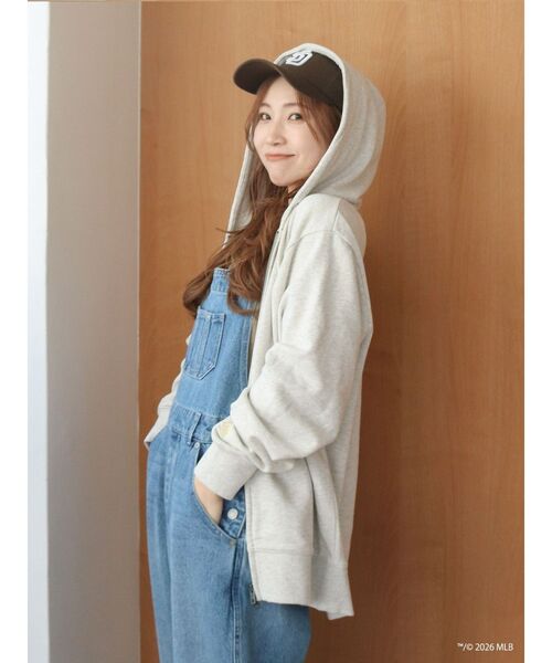 Ungrid（アングリッド）の「【MLB × New Era × Ungrid】フルジップパーカー（パーカー・レディース・ライトグレー/ネイビー/アイボリー・FREE）」の21枚目の写真