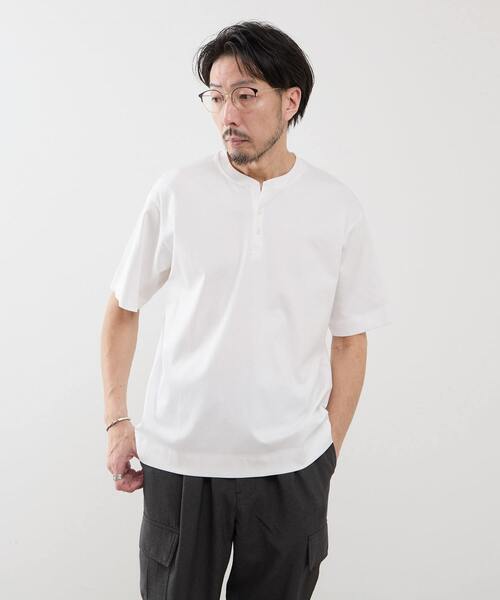 MEN'S MELROSE(メンズメルローズ)の「マーセライズドスムース ヘンリーネックTシャツ(Tシャツ/カットソー・メンズ・ホワイト/グリーン/チャコールグレー・2/4/3)」の12枚目の写真