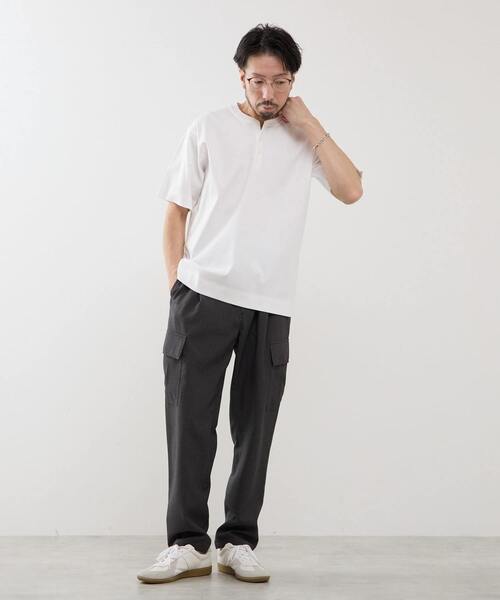 MEN'S MELROSE(メンズメルローズ)の「マーセライズドスムース ヘンリーネックTシャツ(Tシャツ/カットソー・メンズ・ホワイト/グリーン/チャコールグレー・2/4/3)」の15枚目の写真