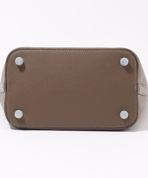 TOMORROWLAND （トゥモローランド）の「ADVENE SHOULDER BUCKET バッグ（ショルダーバッグ・レディース・アッシュブラウン・FREE）」の5枚目の写真