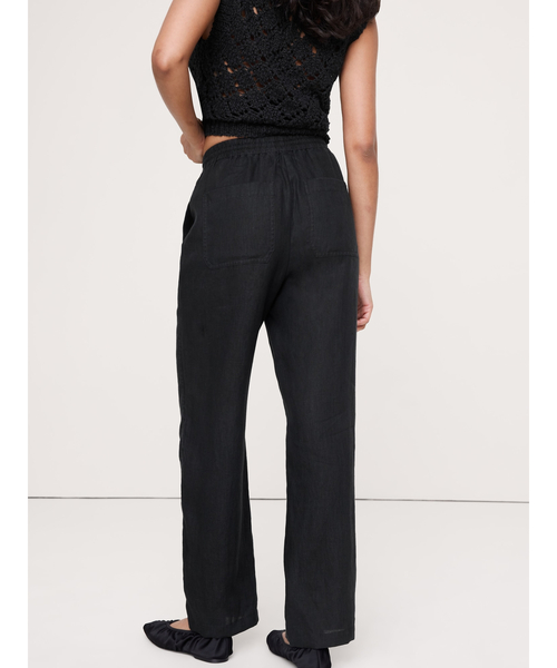 Banana Republic(バナナリパブリック)の「ゲッタウェイ ストレート レッグ プルオン リネン パンツ(その他パンツ・レディース・ブルー/ナチュラル/ブラウン/オリーブ/ブラック/ホワイト・XS/L/M/S)」の15枚目の写真