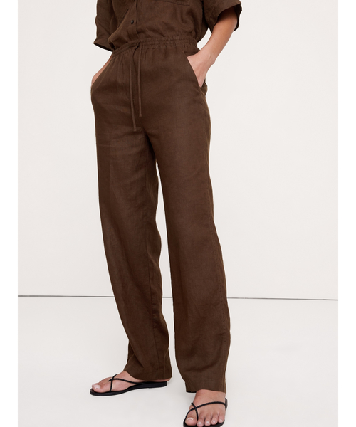Banana Republic(バナナリパブリック)の「ゲッタウェイ ストレート レッグ プルオン リネン パンツ(その他パンツ・レディース・ブルー/ナチュラル/ブラウン/オリーブ/ブラック/ホワイト/ダークブラウン/ネイビー/イエロー・XS/L/M/S)」の4枚目の写真