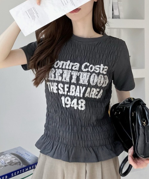 Ada.（エイダ）の「シャーリング 半袖 ロゴＴシャツ（Tシャツ/カットソー・レディース・ブラック/オフホワイト/ブルー/オートミール・FREE）」の5枚目の写真