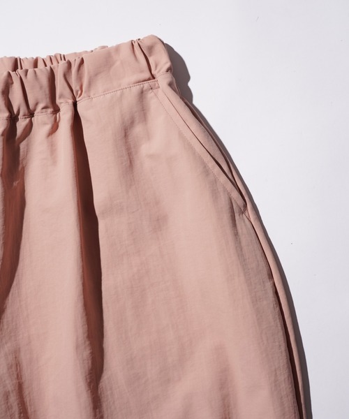 HARVESTY(ハーベスティ)の「HARVESTY / ハーベスティ EASY CIRCUS SHORTS NYLON TUSSAH ナイロンタッサー ショートサーカスパンツ(その他パンツ・レディース・アイボリー/チャコールグレー/ピンク・1/2)」の19枚目の写真