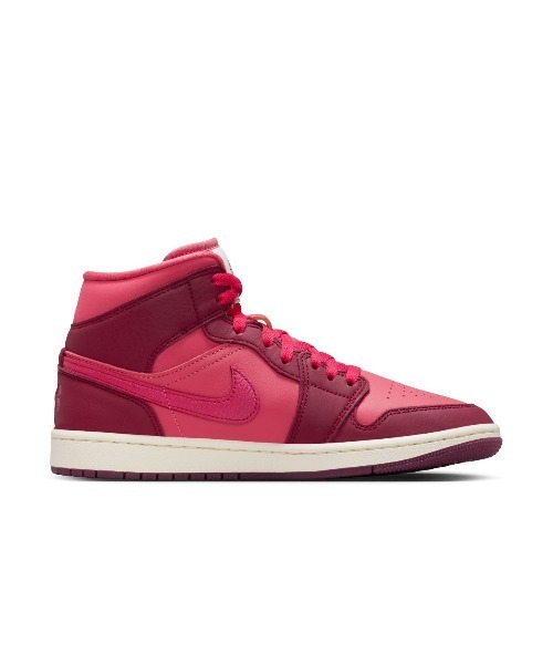 JORDAN BRAND(ジョーダンブランド)の「JORDAN BRAND Air Jordan 1 Mid Se(ジョーダンブランド エアジョーダン 1 ミッド SE)(スニーカー・メンズ・ピンク系・29cm/28.5cm/28cm/27.5cm/27cm/26.5cm/26cm/25.5cm/25cm/24.5cm/24cm/23.5cm/23cm)」の5枚目の写真