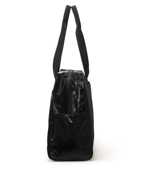 LeSportsac(レスポートサック)の「SMALL CARRYALL DUFFLE ブラックシャイン(ボストンバッグ・レディース・ブラック・FREE)」の3枚目の写真