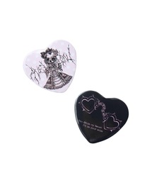 AVENCHUMU（アバンチュウム）の「AVENCHUMU Spring 2026 Badge set（バッジ）」