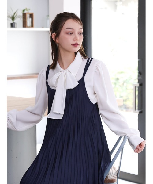 fifth（フィフス）の「バッククロスプリーツキャミワンピース（ワンピース・レディース・ブラック/ネイビー/モカ・M）」の17枚目の写真