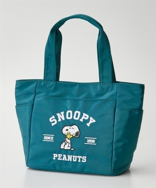 PEANUTS(ピーナッツ)の「スヌーピー 10ポケット刺しゅうトートバッグ(中側保冷ポケット付)(トートバッグ・レディース・ブルー/ブラック・FREE)」の2枚目の写真