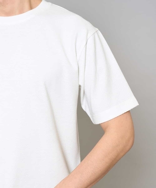 a.v.v（アーヴェヴェ）の「【イージーケア/洗濯機で洗える】キカジャカードセミワイドシルエットカットソー（Tシャツ/カットソー・メンズ・ライラック/グリーン・46/50）」の13枚目の写真