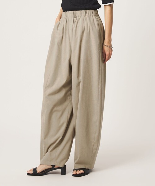 green label relaxing(グリーンレーベルリラクシング)の「【WEB限定】<at ease>カーブ パンツ マシンウォッシャブル ストレッチ UVカット(その他パンツ・レディース・ブラック/ダークブラウン/ベージュ・36/SHORT/40/38/TALL)」の5枚目の写真
