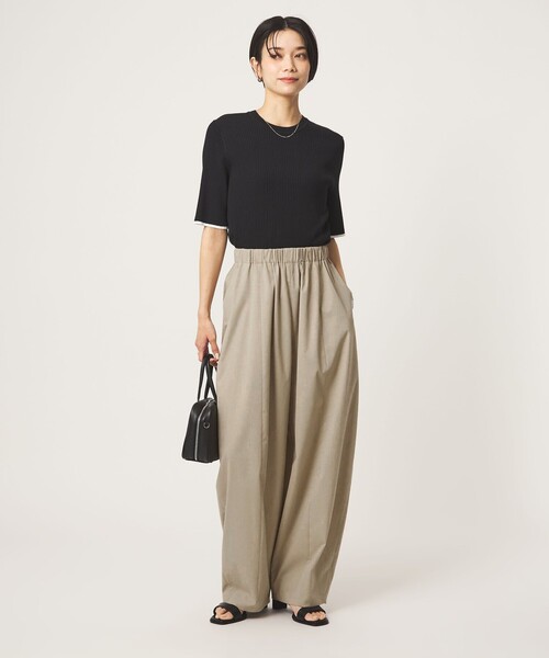 green label relaxing(グリーンレーベルリラクシング)の「【WEB限定】<at ease>カーブ パンツ マシンウォッシャブル ストレッチ UVカット(その他パンツ・レディース・ブラック/ダークブラウン/ベージュ・36/SHORT/40/38/TALL)」の6枚目の写真
