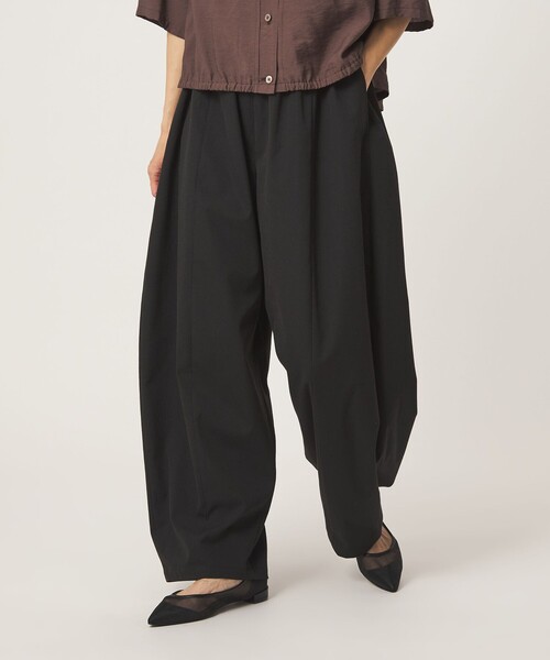 green label relaxing(グリーンレーベルリラクシング)の「【WEB限定】<at ease>カーブ パンツ マシンウォッシャブル ストレッチ UVカット(その他パンツ・レディース・ブラック/ダークブラウン/ベージュ・36/SHORT/40/38/TALL)」の10枚目の写真