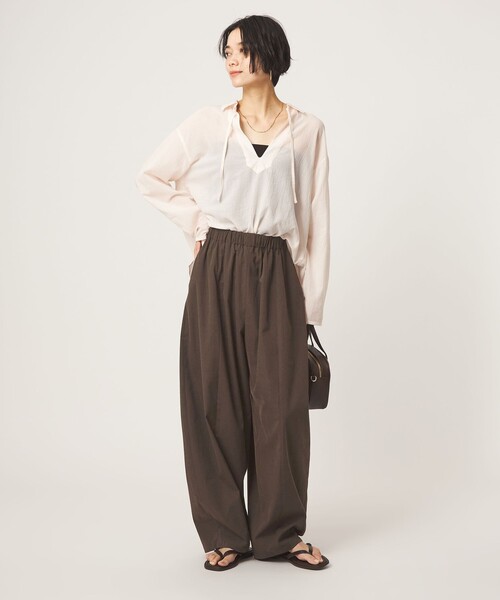 green label relaxing(グリーンレーベルリラクシング)の「【WEB限定】<at ease>カーブ パンツ マシンウォッシャブル ストレッチ UVカット(その他パンツ・レディース・ブラック/ダークブラウン/ベージュ・36/SHORT/40/38/TALL)」の16枚目の写真