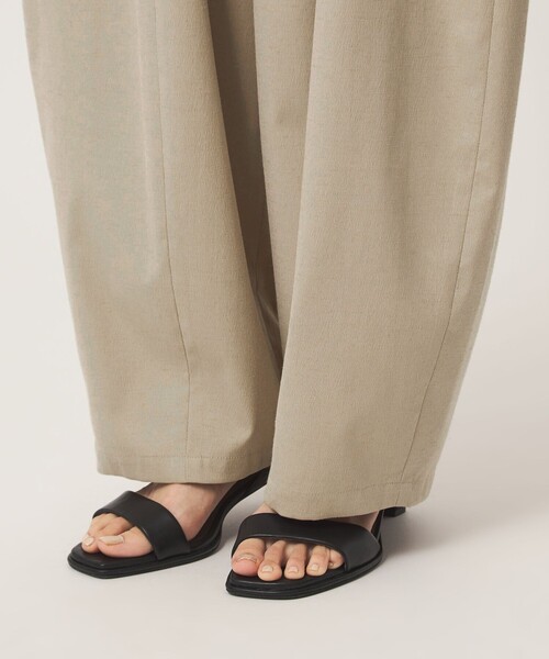 green label relaxing(グリーンレーベルリラクシング)の「【WEB限定】<at ease>カーブ パンツ マシンウォッシャブル ストレッチ UVカット(その他パンツ・レディース・ブラック/ダークブラウン/ベージュ・36/SHORT/40/38/TALL)」の9枚目の写真