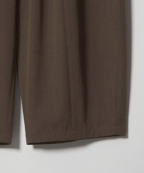green label relaxing(グリーンレーベルリラクシング)の「【WEB限定】<at ease>カーブ パンツ マシンウォッシャブル ストレッチ UVカット(その他パンツ・レディース・ブラック/ダークブラウン/ベージュ・36/SHORT/40/38/TALL)」の19枚目の写真