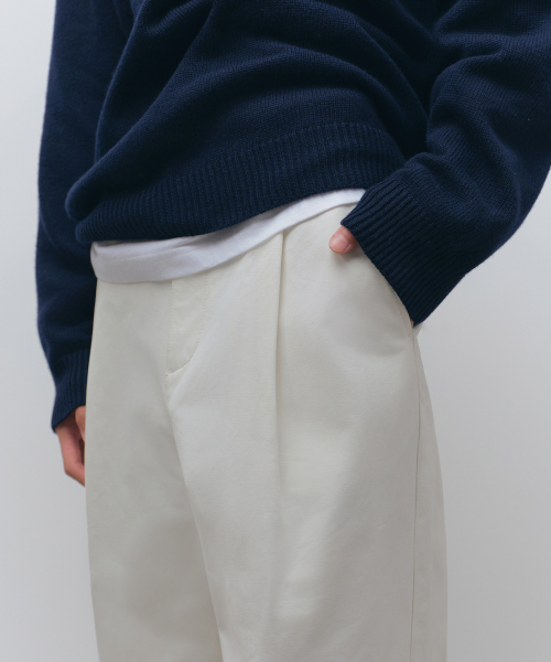 MUSINSA STANDARD（ムシンサスタンダード）の「ブラッシュドワンタックワイドチノパンツ[クリーム]（その他パンツ・メンズ・その他・26/27/28/29/30/31/32/33/34/36/38/40/42）」の5枚目の写真