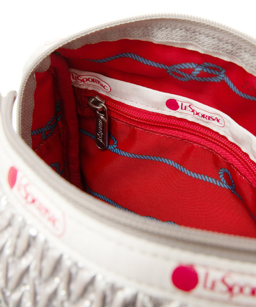 LeSportsac(レスポートサック)の「SM WEB BOSTON シルヴァリーリップルWEB(ショルダーバッグ・レディース・シルバー・FREE)」の11枚目の写真