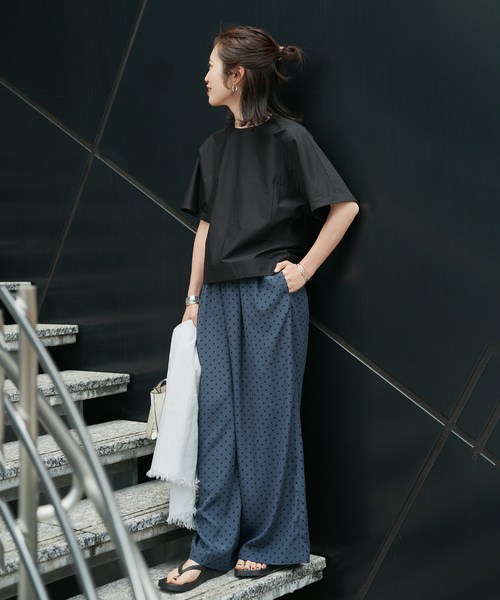 VERMEIL par iena(ヴェルメイユパーイエナ)の「cotton back satin T-ブラウス(シャツ/ブラウス・レディース・ブラック/ホワイト・FREE)」の4枚目の写真