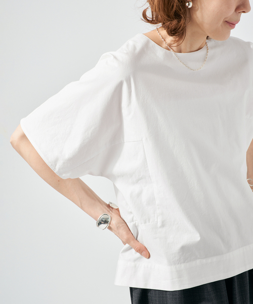 VERMEIL par iena(ヴェルメイユパーイエナ)の「cotton back satin T-ブラウス(シャツ/ブラウス・レディース・ブラック/ホワイト・FREE)」の22枚目の写真