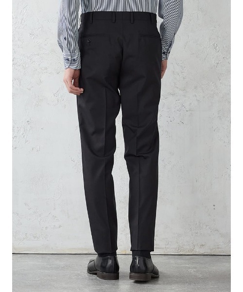 Perfect Suit FActory(パーフェクトスーツファクトリー)の「【膝裏メッシュ/高通気/清涼/ムレにくい】「羽衣を纏う」ビズスラックス 無地 ブラック/L.グレー/M.グレー/ブラウン/ネイビー(スラックス・メンズ・ブラック/グレー/ライトグレー/ブラウン/ネイビー・94/73/76/79/82/85/88/91)」の19枚目の写真
