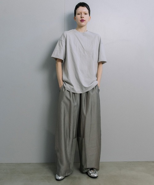 MARECHAL TERRE(マルシャルテル)の「コクーンワイドパンツ(その他パンツ・レディース・グレイッシュベージュ/ブラック・MEDIUM)」の6枚目の写真