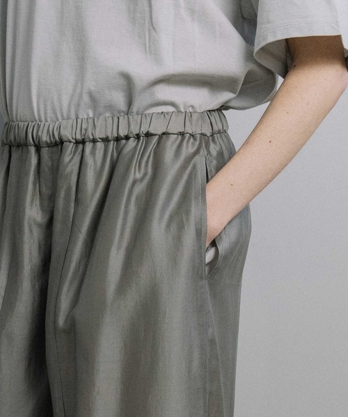 MARECHAL TERRE(マルシャルテル)の「コクーンワイドパンツ(その他パンツ・レディース・グレイッシュベージュ/ブラック・MEDIUM)」の10枚目の写真