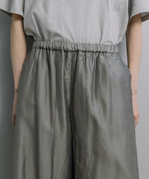 MARECHAL TERRE(マルシャルテル)の「コクーンワイドパンツ(その他パンツ・レディース・グレイッシュベージュ/ブラック・MEDIUM)」の9枚目の写真