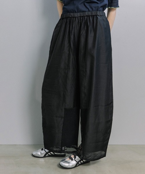 MARECHAL TERRE(マルシャルテル)の「コクーンワイドパンツ(その他パンツ・レディース・グレイッシュベージュ/ブラック・MEDIUM)」の13枚目の写真