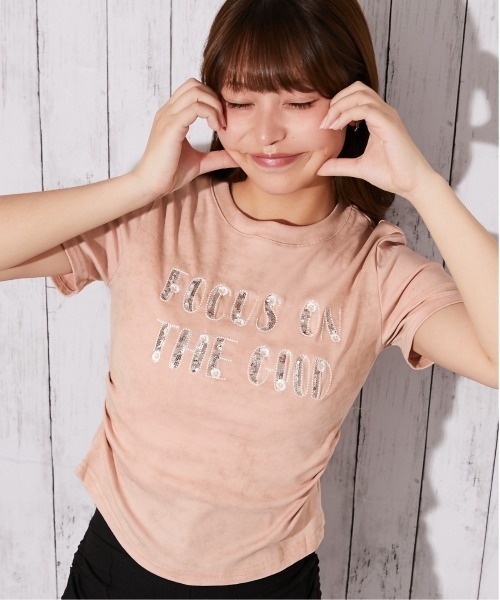 GORGE(ゴージ)の「《キラキラスパンコールロゴ》ムラ染め風カットソー/カジュアル/春夏/全4色(Tシャツ/カットソー・レディース・ブラック/オフホワイト/ピンク/ネイビー・F)」の4枚目の写真