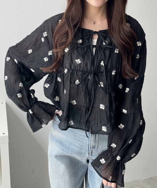 WEGO(ウィゴー)の「WEGO/楊柳刺繍ブラウス(シャツ/ブラウス・レディース・ホワイト/ブラック・FREE)」の5枚目の写真