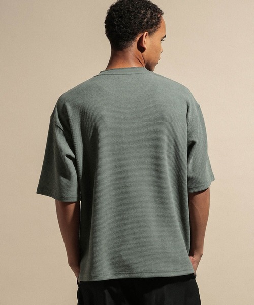 NUMERALS（ヌメラルズ）の「[NUMERALS]WAFFLE HENLEY T-SHIRT（Tシャツ/カットソー・メンズ・ベージュ/カーキ/ホワイト/ブラック・MEDIUM/LARGE）」の15枚目の写真