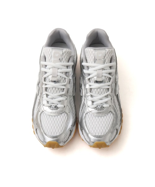 NEW BALANCE(ニューバランス)の「New Balance U204L9FU / ニューバランス U204L9FU【SP】(スニーカー・レディース・シルバー・28.0cm/27.5cm/27.0cm/26.5cm/26.0cm/25.5cm/25.0cm/24.5cm/24.0cm/23.5cm/23.0cm/28.5cm)」の2枚目の写真