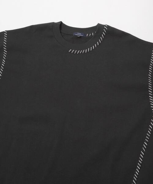 ITEMS URBANRESEARCH(アイテムズ アーバンリサーチ)の「ブランケットステッチ クルーネックTシャツ(Tシャツ/カットソー・メンズ・ホワイト/ブラック・MEDIUM/LARGE)」の15枚目の写真