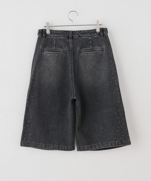 JOINT WORKS(ジョイントワークス)の「ラインストーン デニムショーツ / J Rhine Stone Denim Shorts(その他パンツ・レディース・ブラック/ブルー・MEDIUM/LARGE)」の3枚目の写真