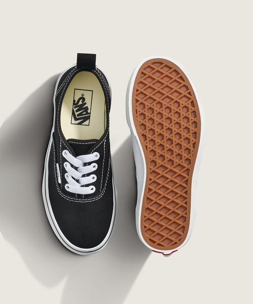 VANS(バンズ)の「キッズ オーセンティック エラスティックレース / UY AUTHENTIC ELASTIC (ELASTIC VN0A346ZLXN1(スニーカー・キッズ・ブラック・1/13/12/11/3/2)」の3枚目の写真
