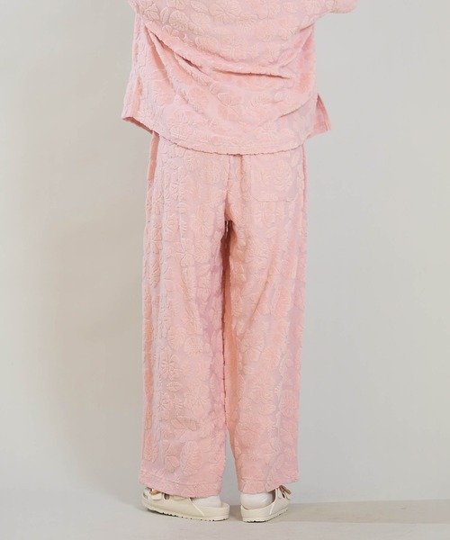 Hula Lani(フララニ)の「HULALANI/フララニ レディース ロングパンツ ワイドシルエット ハイビスカス柄 263HU2LP185(その他パンツ・レディース・アイボリー/ブルー/ピンク・FREE)」の7枚目の写真