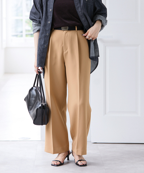 U by SPICK&SPAN(ユーバイスピックアンドスパン)の「ベルトツキパンツ(スラックス・レディース・オレンジ/キャメル/ブラック・36/38)」の1枚目の写真