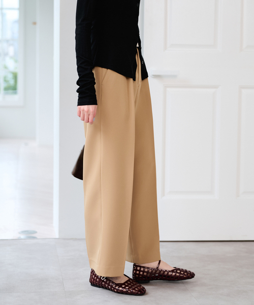 U by SPICK&SPAN(ユーバイスピックアンドスパン)の「ベルトツキパンツ(スラックス・レディース・オレンジ/キャメル/ブラック・36/38)」の6枚目の写真