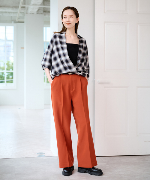 U by SPICK&SPAN(ユーバイスピックアンドスパン)の「ベルトツキパンツ(スラックス・レディース・オレンジ/キャメル/ブラック・36/38)」の9枚目の写真
