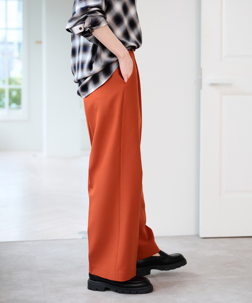 U by SPICK&SPAN(ユーバイスピックアンドスパン)の「ベルトツキパンツ(スラックス・レディース・オレンジ/キャメル/ブラック・36/38)」の14枚目の写真