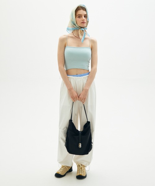 full/fill.(フルフィル)の「front belt one shoulder bag / フロントベルトワンショルダーバッグ(ショルダーバッグ・レディース・ブラック/カーキ・FREE)」の11枚目の写真