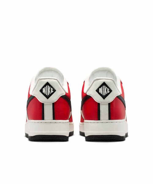 NIKE(ナイキ)の「ナイキ エア フォース 1 '07 LV8 メンズシューズ / Nike Air Force 1 '07 LV8 Men's Shoes IM5752-600 University Red(スニーカー・メンズ・レッド・27/26/25.5/28/27.5/26.5/29.5/28.5/25/24)」の8枚目の写真