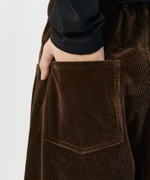 Lui's（ルイス）の「ウールコーデュロイカーブパンツ（その他パンツ・メンズ・ブラック/ブラウン・M/S）」の20枚目の写真